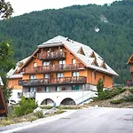 à Pra Loup 1500 Avec Balcon Et Parking Intérieur, 6 Personnes - Fr-1-504-135 * Uvernet-Fours