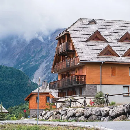 아파트 A Pra Loup 1500 Avec Balcon Et Parking Interieur, 6 Personnes - Fr-1-504-135 *